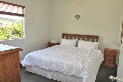 Photo of property in 103 The Tee, Matarangi, Whitianga, 3592