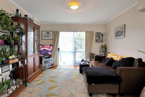 Photo of property in 18a Konene Street, Utuhina, Rotorua, 3015