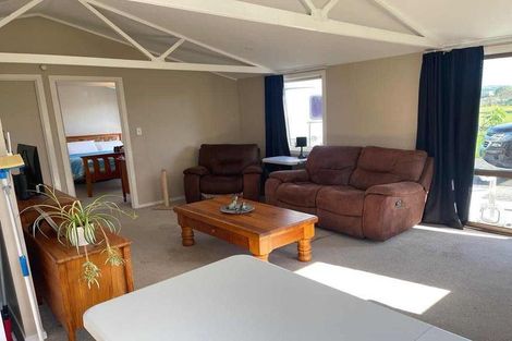 Photo of property in 68a Marae O Rehia Road, Karioitahi, Waiuku, 2683