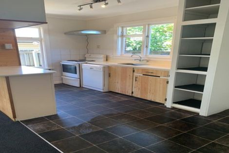 Photo of property in 42 Grimseys Road, Redwood, Christchurch, 8051