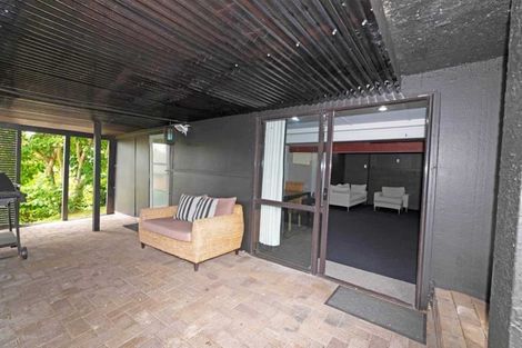 Photo of property in 5b Tirimoana Road, Te Atatu South, Auckland, 0602