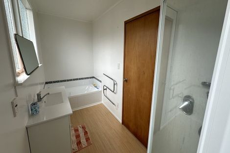 Photo of property in 112 Whitney Street, New Windsor, Auckland, 0600