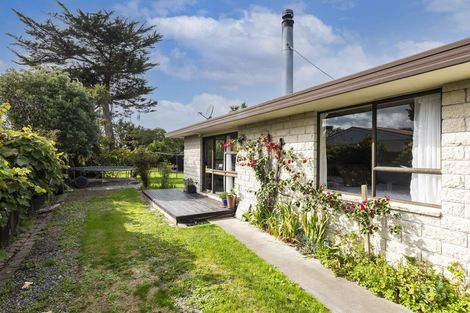 Photo of property in 2/265 Estuary Road, South New Brighton, Christchurch, 8062
