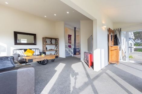 Photo of property in 107 Ruapehu Street, Paraparaumu, 5032