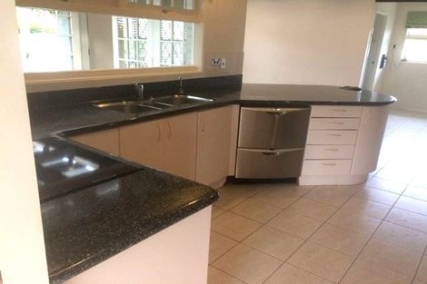 Photo of property in 23 Serrita Avenue, Sunnyhills, Auckland, 2010