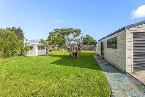 Photo of property in 75 Atkinson Avenue, Otaki Beach, Otaki, 5512