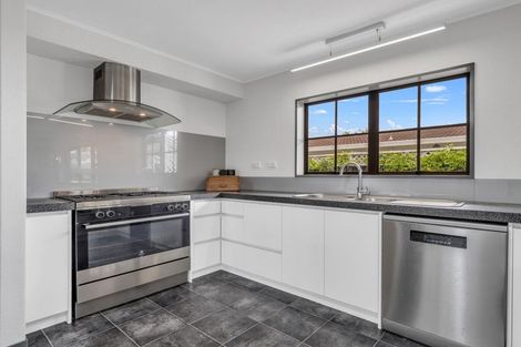 Photo of property in 14 Hikurangi Street, Whakatane, 3120