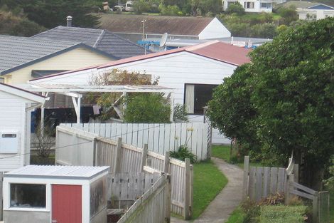 Photo of property in 31 Waiuta Street, Titahi Bay, Porirua, 5022