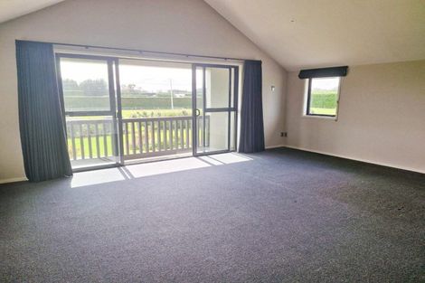 Photo of property in 53 Steel Road, West Plains, Invercargill, 9874