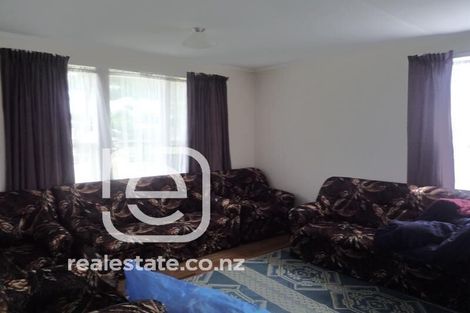 Photo of property in 57 Chingford Close, Mangere, Auckland, 2022