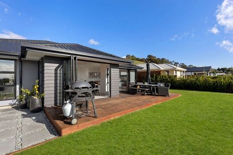 Photo of property in 16 Piwakawaka Drive, Stoke, Nelson, 7011