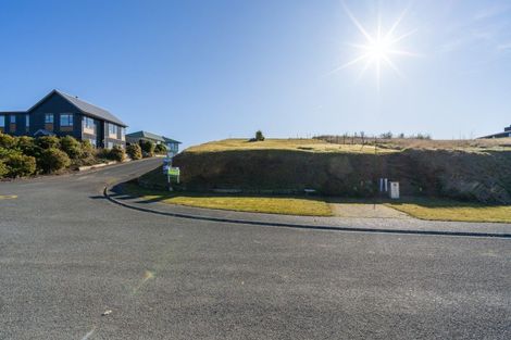 Photo of property in 19 Muriwai Drive, Manapouri, 9679