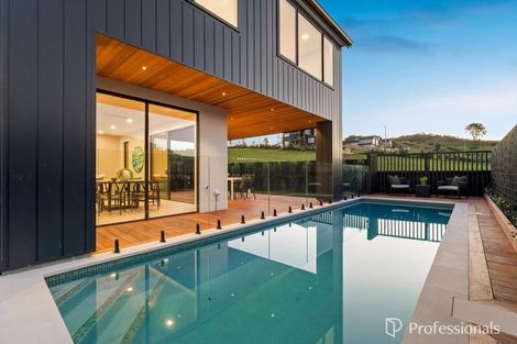 Photo of property in 5 Kotuitui Drive, Wainui, 0992