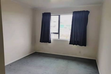 Photo of property in 14 Denyer Place, New Lynn, Auckland, 0600