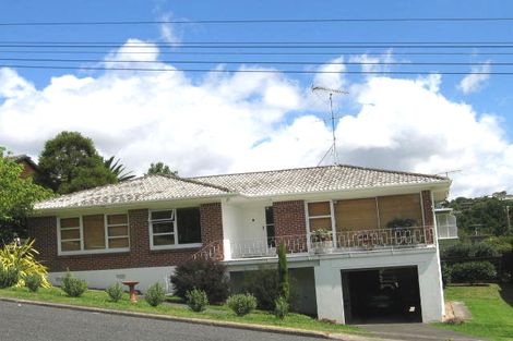 Photo of property in 14 Seaview Road, Milford, Auckland, 0620