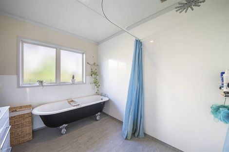 Photo of property in 7 Trillick Place, Tuakau, 2121