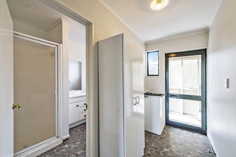 Photo of property in 39 Cross Street, Coalgate, 7673