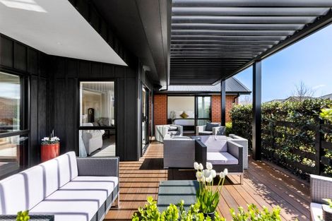 Photo of property in 17 Kowhai Drive, Cambridge, 3434