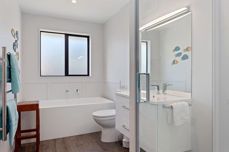 Photo of property in 33 Seadown Crescent, Amberley, 7410