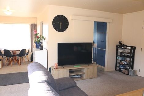 Photo of property in 34 Pencarrow Street, Highbury, Palmerston North, 4412