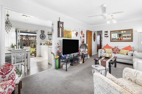 Photo of property in 34 Fergusson Street, Solway, Masterton, 5810