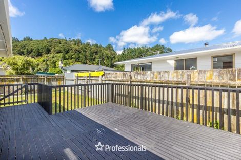 Photo of property in 1/15a Lane Street, Wallaceville, Upper Hutt, 5018