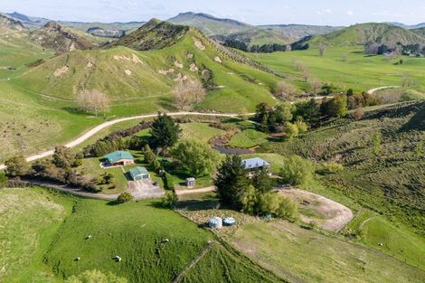 Photo of property in 222 Mackenzie Road, Kahuranaki, Havelock North, 4295