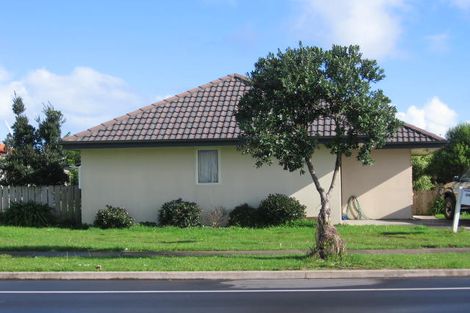 Photo of property in 228 Te Irirangi Drive, Flat Bush, Auckland, 2019