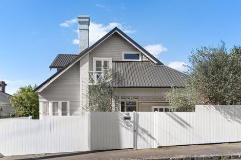Photo of property in 41 Saint Georges Bay Road, Parnell, Auckland, 1052
