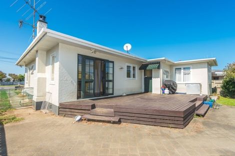 Photo of property in 69 Totara Street, Tawhero, Whanganui, 4501