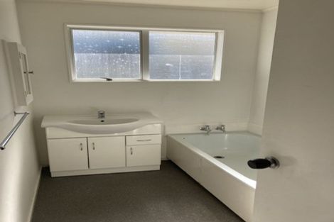 Photo of property in 47b Cypress Drive, Maungaraki, Lower Hutt, 5010