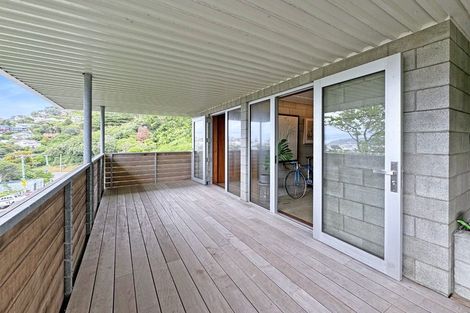 Photo of property in 6 Crawford Road, Kilbirnie, Wellington, 6022