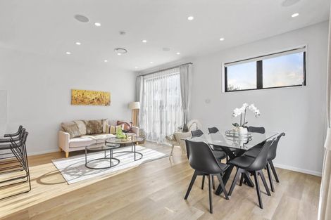 Photo of property in 14b Galsworthy Place, Bucklands Beach, Auckland, 2014