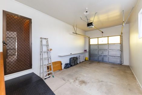 Photo of property in 1 Ascot Court, Feilding, 4702