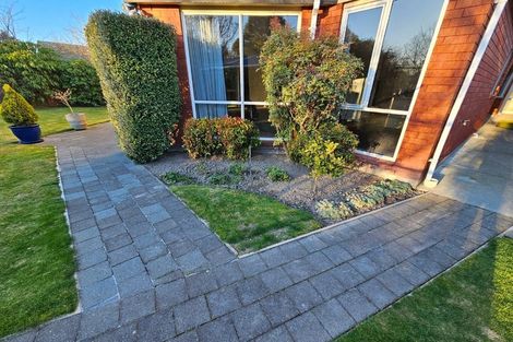 Photo of property in 32 Springbank Street, Bryndwr, Christchurch, 8053