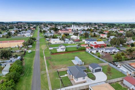Photo of property in 8-10 Terou Street, Manaia, 4612