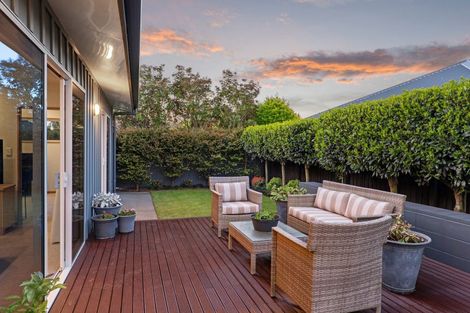 Photo of property in 8 Siding Lane, Prebbleton, 7604