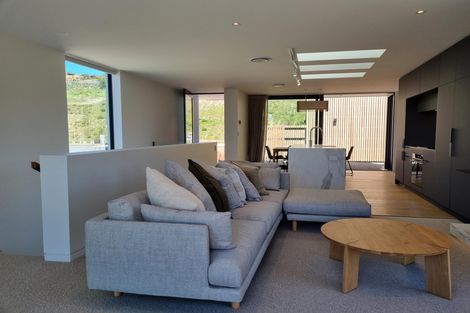 Photo of property in 18 Station Bay Rise, Lake Tekapo, 7999