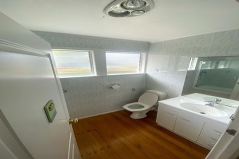 Photo of property in 53a Wellington Street, Howick, Auckland, 2014