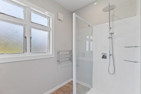 Photo of property in 13 Kings Drive, Levin, 5510