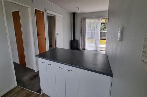 Photo of property in 8a Wyndham Road, Hannahs Bay, Rotorua, 3010