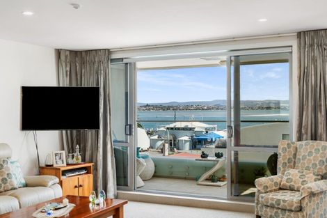 Photo of property in Anchorage Apartments, 408/36 Victoria Road, Mount Maunganui, 3116
