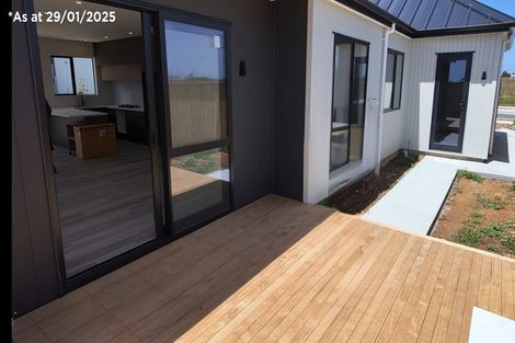 Photo of property in 7 Wagyu Lane, Karaka, 2580