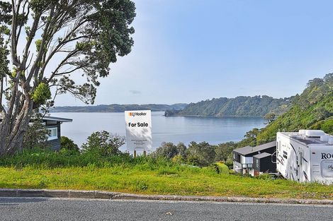 Photo of property in 22 Barrier View Road, Leigh, 0985