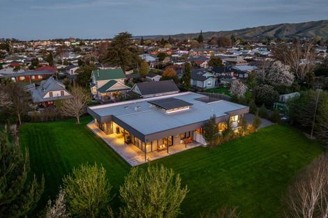 Photo of property in 18 Lee Street, Blenheim, 7201