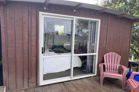 Photo of property in 76a Kelburn Parade, Kelburn, Wellington, 6012