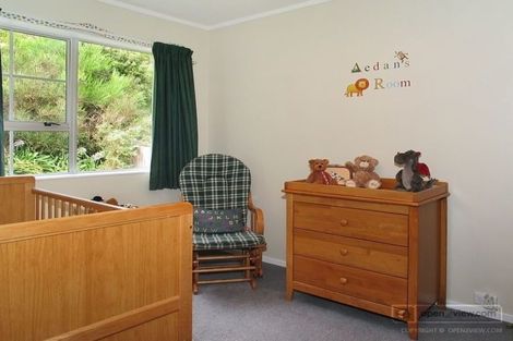 Photo of property in 16 Stonefield Place, Johnsonville, Wellington, 6037