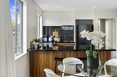 Photo of property in 1/27 Sherborne Street, St Albans, Christchurch, 8014
