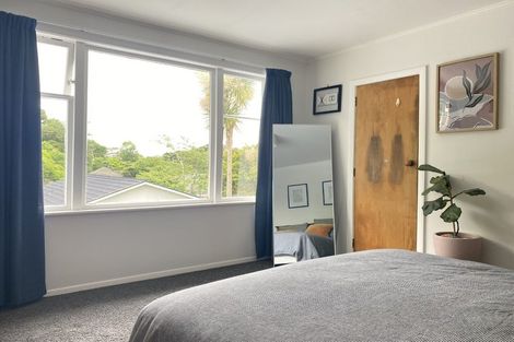 Photo of property in 68 The Drive, Tawa, Wellington, 5028