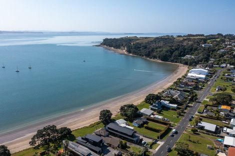 Photo of property in 68 Tindalls Bay Road, Tindalls Beach, Whangaparaoa, 0930